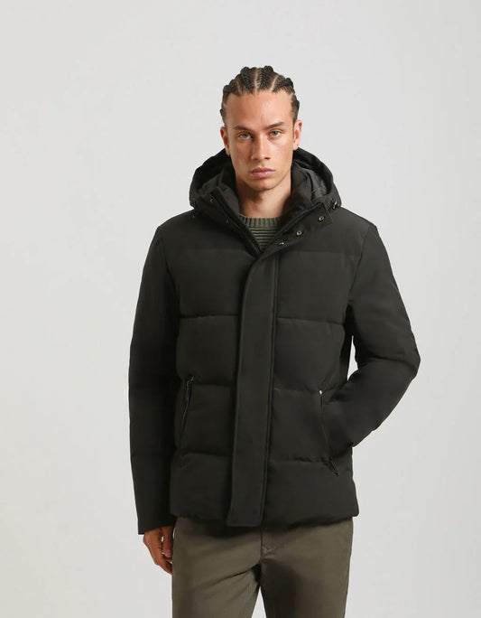 Giubbotto imbottito con cappuccio