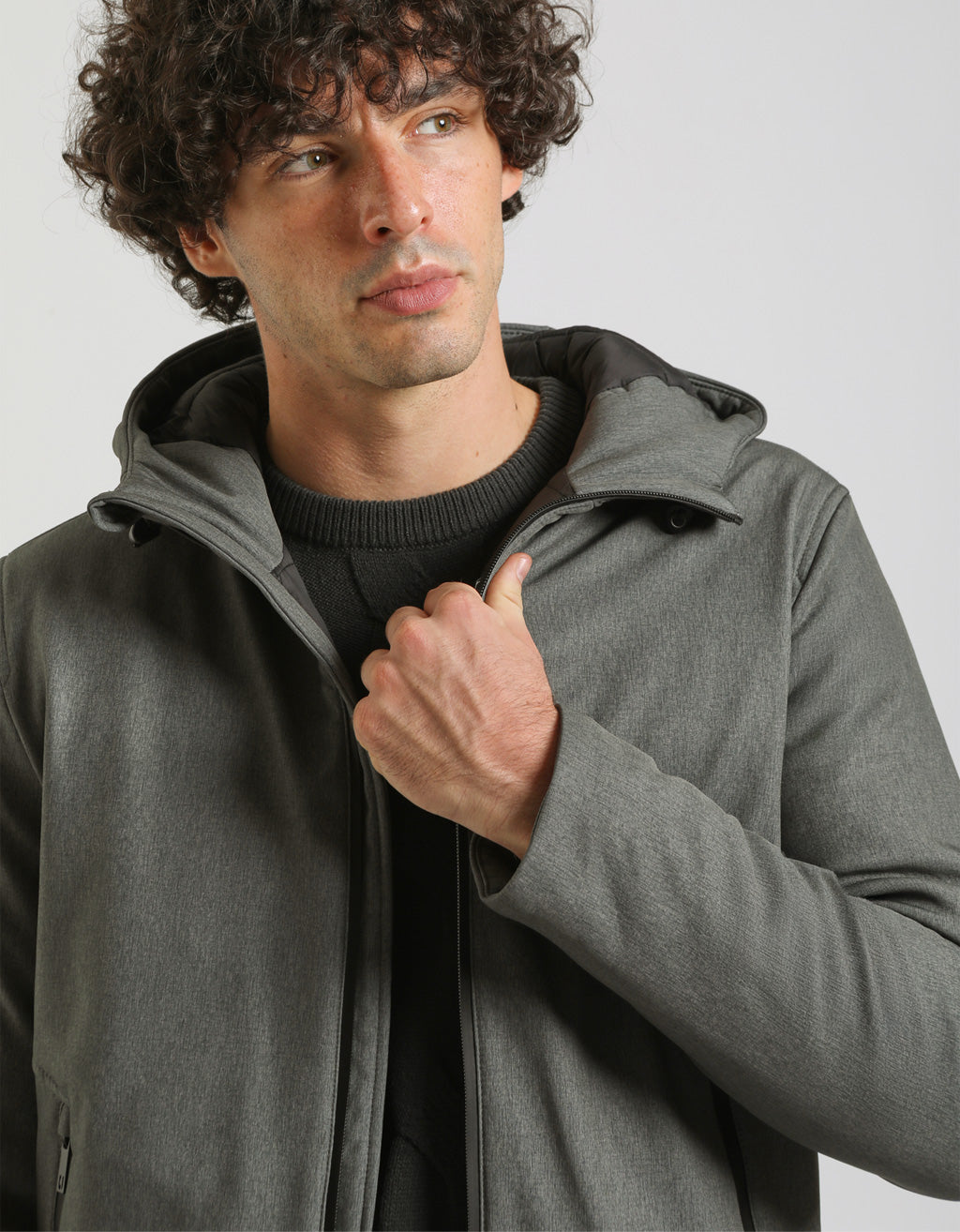 Bomber imbottito con cappuccio